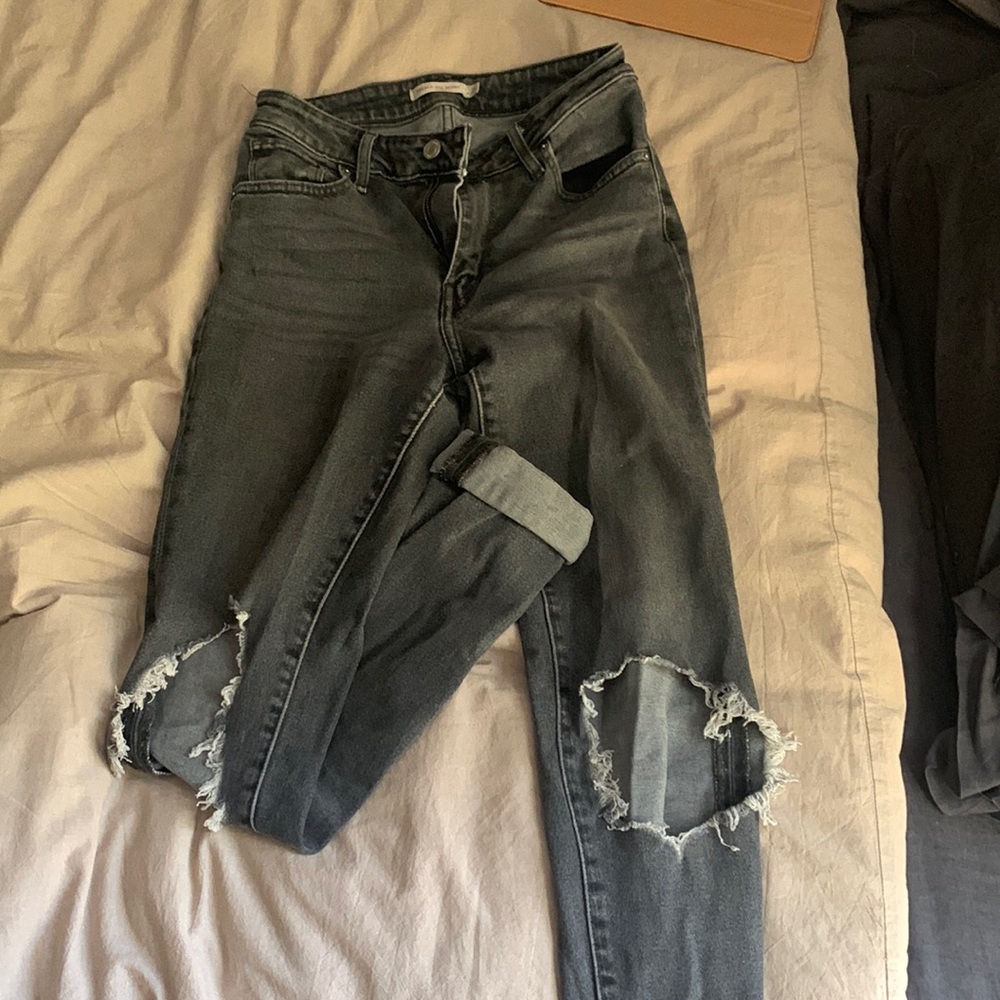 Levi high rise skinny jean